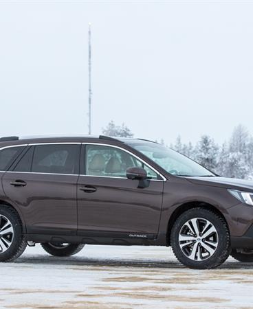 SUBARU_OUTBACK-3-lr